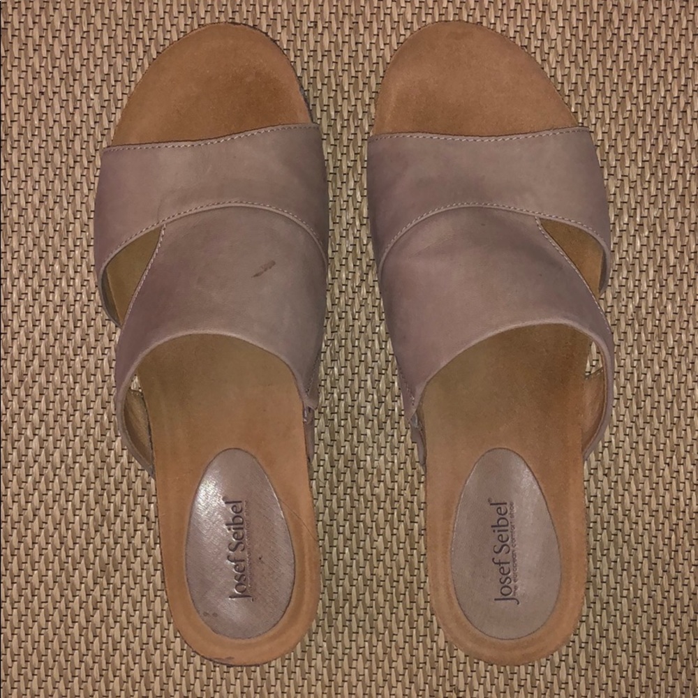 Comfortable slip on sandals